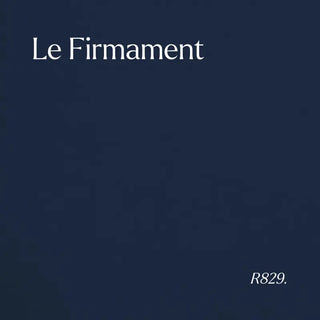 Comment utiliser le bleu nuit en déco ? Histoire & conseils