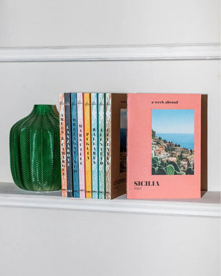 Guides A Week Abroad | Voyage Responsable & Photographie Argentique