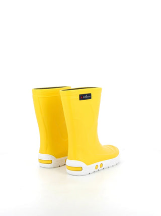 Découvrez les bottes de pluie Airport Méduse® jaunes. Imperméables, anti-glisse et 100% recyclables. Le grand classique français pour enfants chez CQFD Avignon.
