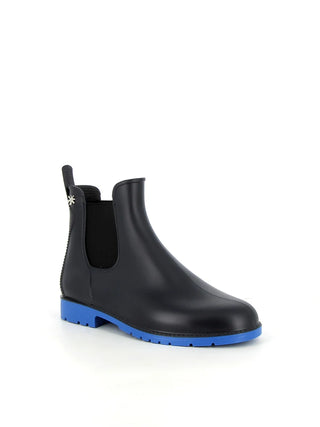 Découvrez les bottines Jumpy Méduse® marine et bleu. Imperméables, durables 15 ans et 100% recyclables. Le savoir-faire français pour enfants chez CQFD Avignon.
