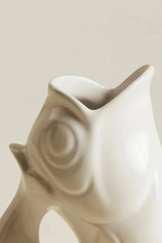 Craquez pour la célèbre carafe GlouGlou dune brillant de la Manufacture de Charolles chez CQFD Avignon. 100% fait main en France. Pièce iconique !
