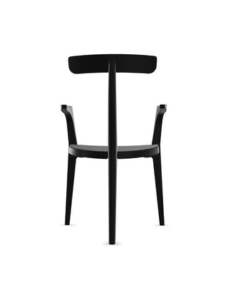 Adoptez l'élégance intemporelle de la chaise Beluga Noire de POLIMAIR chez CQFD Avignon. Chaise design en kit 100% monomatière recyclée, fabriquée en France et garantie à vie.
