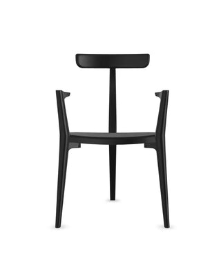 Adoptez l'élégance intemporelle de la chaise Beluga Noire de POLIMAIR chez CQFD Avignon. Chaise design en kit 100% monomatière recyclée, fabriquée en France et garantie à vie.