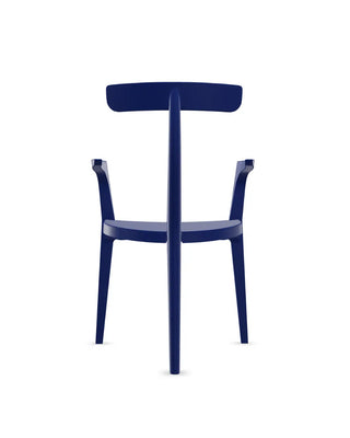 Craquez pour la chaise Beluga POLIMAIR chez CQFD Avignon. Première chaise en kit 100% monomatière recyclée, fabriquée en France et garantie à vie. Éco-score A.
