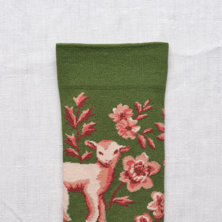 Craquez pour les chaussettes "Agneaux Cactus" de Bonne Maison chez CQFD Avignon. Un motif décalé et poétique en coton égyptien premium fabriqué en France.