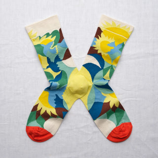 Illuminez votre style avec les chaussettes Soleil Naturel de Bonne Maison chez CQFD Avignon. Un design frais et solaire en coton égyptien de haute qualité.
