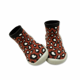 Craquez pour les chaussons Panthère Graou Collégien chez CQFD Avignon. Semelle ergonomique antidérapante, motif sauvage, lavables & 100% Fabriqués en France !