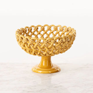 Corbeille tressée iconique sur pied Maison Pichon Uzès