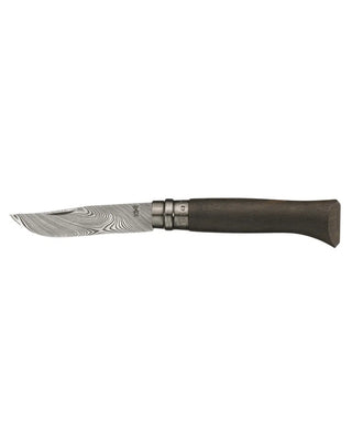 Découvrez le couteau Opinel N°08 Damas Ziricote 2026 chez CQFD Avignon. Édition limitée 5000 ex. Lame Damasteel®, coffret chêne & étui cuir. Made in France !