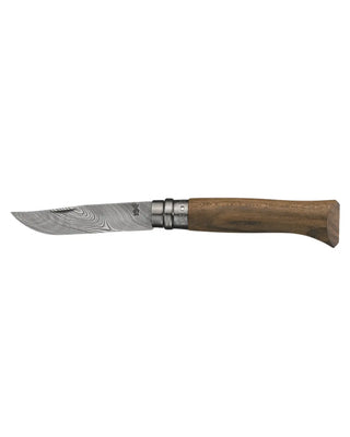 Découvrez le couteau Opinel N°08 Damas Ziricote 2026 chez CQFD Avignon. Édition limitée 5000 ex. Lame Damasteel®, coffret chêne & étui cuir. Made in France !