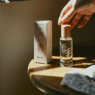 Eau de parfum KERZON Bois d'Hinoki