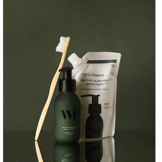 Découvrez le Dentifrice Blancheur Menthe Forte de What Matters chez CQFD Avignon. Une formule certifiée bio, 99,6% naturelle et rechargeable pour zéro déchet.
