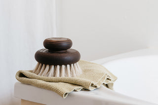 Grande brosse corps - Frêne-2 andrée jardin
