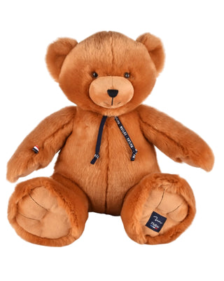 Découvrez l’Ours Maïlou Champagne, peluche artisanale faite main en Bretagne. Douceur extrême, coloris raffiné et qualité EPV. Disponible en 35, 50 et 65 cm.