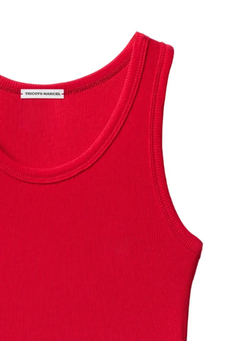 Découvrez l'authentique débardeur Marcel rouge des Tricots Marcel chez CQFD Avignon. En coton Pima côtelé 190g/m², 100% fabriqué à Roanne en circuit court.