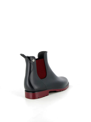 Découvrez les bottines Jumpy Méduse® anthracite à semelle bordeaux. Confortables, 100% recyclables et fabriquées en France. Le style bicolore chez CQFD Avignon.