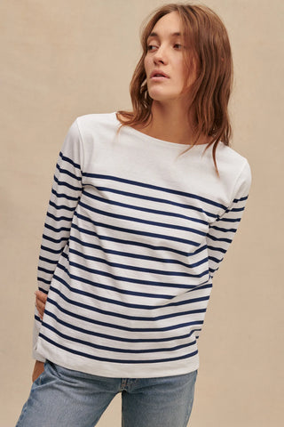 Découvrez l'authentique marinière Le Minor pour femme. 100% coton, fabriquée en Bretagne. Qualité durable et style marin intemporel. Disponible chez CQFD.