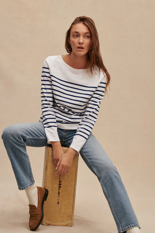 Découvrez l'authentique marinière Le Minor pour femme. 100% coton, fabriquée en Bretagne. Qualité durable et style marin intemporel. Disponible chez CQFD.