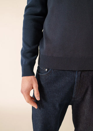 Craquez pour le pull Cancale Coton Marine SAINT JAMES chez CQFD Avignon. 100% coton et fabrication normande. Le pull marin classique revisité pour l'été.