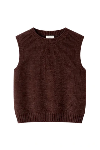 Sublimez vos tenues avec le pull sans manches Romy moka de Cézembre chez CQFD Avignon. Maille alpaga & lurex tricotée à Saint-Malo. Chic & Made in France !