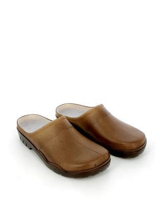 Découvrez les sabots Nirvana Méduse® coloris Chanvre. Imperméables, vegan et fabriqués en France à Beaupréau. L'icône durable et stylée pour la pluie.