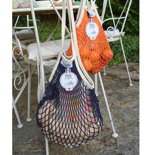 Découvrez le sac filet Filt x Le Mont Saint-Michel chez CQFD Avignon. 100 % coton, résiste à 8 kg, signé par sa couturière. 100 % fabriqué en France.