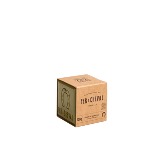 Cube savon de Marseille 100g 100% olive Fer à Cheval chez CQFD Avignon. Formule naturelle, sans huile de palme, certifiée Cosmos Natural. Made in Marseille.