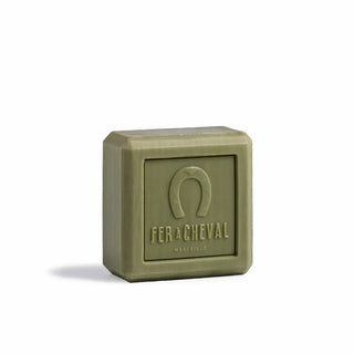 Savonnette cube 150g pur olive Fer à Cheval Édition Limitée 170 ans chez CQFD Avignon. Savon de Marseille 100% naturel dans son étui collector. Made in France.