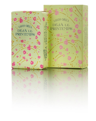 Retrouvez l'éclat du teint avec le savon Déjà Le Printemps d'Oriza L. Legrand. Fabriqué à Marseille, notes d'herbes fraîches et de rosée disponible chez CQFD.