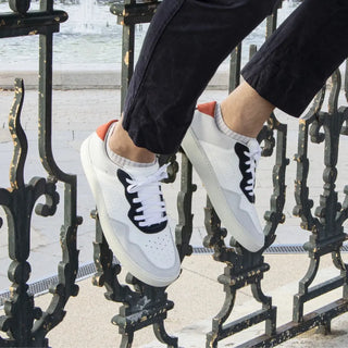 Découvrez la sneaker cuir Ector 240 chez CQFD Avignon. Basket haut de gamme 100% fabriquée en France, semelle Vibram durable et d'un cuir italien premium.