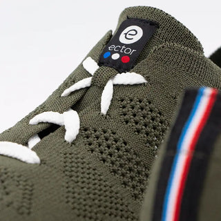 Achetez les sneakers Ector Original Kaki chez CQFD Avignon. Baskets éco-tricotées en France à Romans-sur-Isère. 100% recyclées, ultra-légères et respirantes.