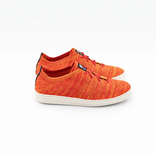 Craquez pour les sneakers Ector Original Orange chez CQFD Avignon. Baskets 100% fabriquées en France dans la Drôme, en polyester recyclé et semelle caoutchouc.