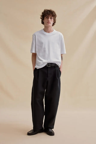 Découvrez le t-shirt homme Andy blanc de la Maison Le Minor chez CQFD Avignon. Un basique d'exception en coton lourd 230g/m² 100% fabriqué en Bretagne.