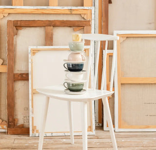 Tasse espresso Maguelone par Jars Céramistes. Un grès artisanale émaillé et craquelé, fabriqué dans la Drôme. Disponible dès maintenant chez CQFD Avignon !