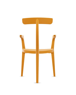 Illuminez votre intérieur avec la chaise Beluga Jaune POLIMAIR chez CQFD Avignon. Chaise design en kit 100% recyclée, fabriquée en France et garantie à vie.