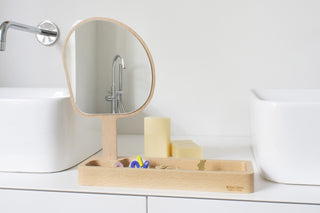 kagami-miroir et vide poche