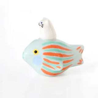 Poisson chat multicolore en faïence Dodo Toucan
