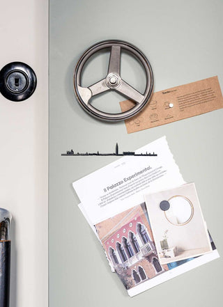 the line mini venise