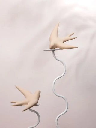 hirondelle Monochromic volage en ceramique  terre rose