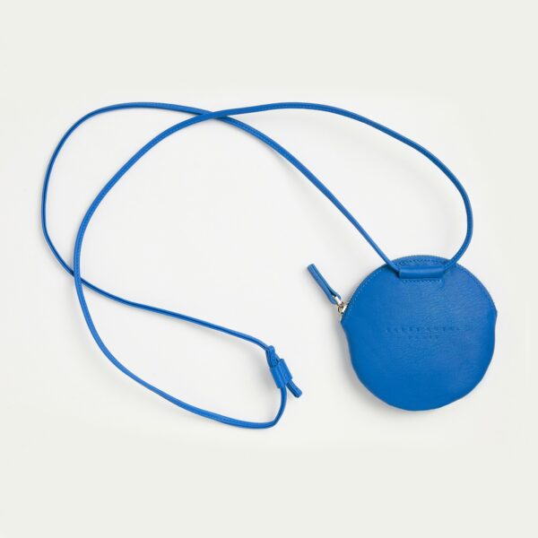 mini sac rond en cuir bleu