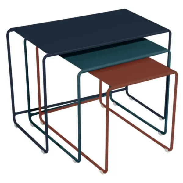 Lot de 3 tables gigognes OULALA Fermob – bleu abysse/bleu acapulco/ocre rouge